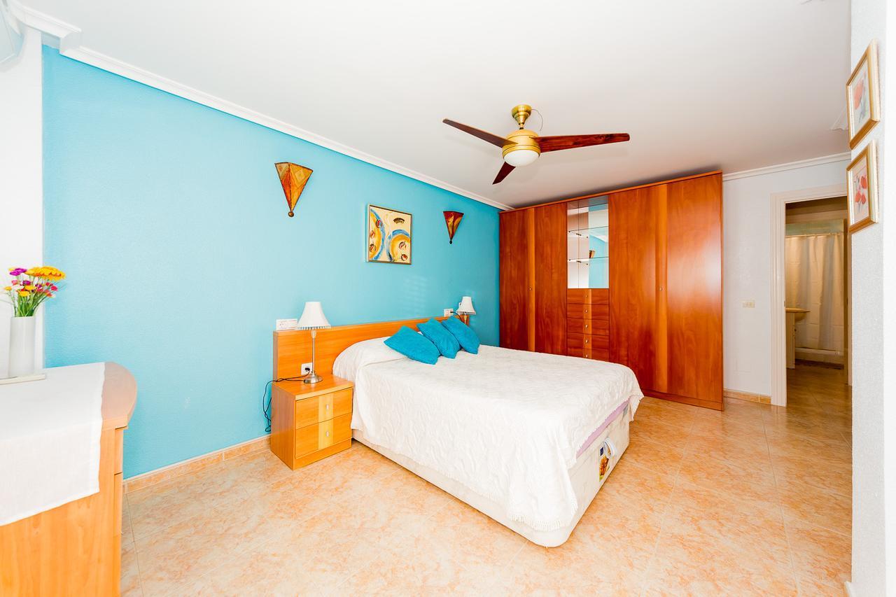 Alegria Id114 Apartment Torrevieja Bagian luar foto