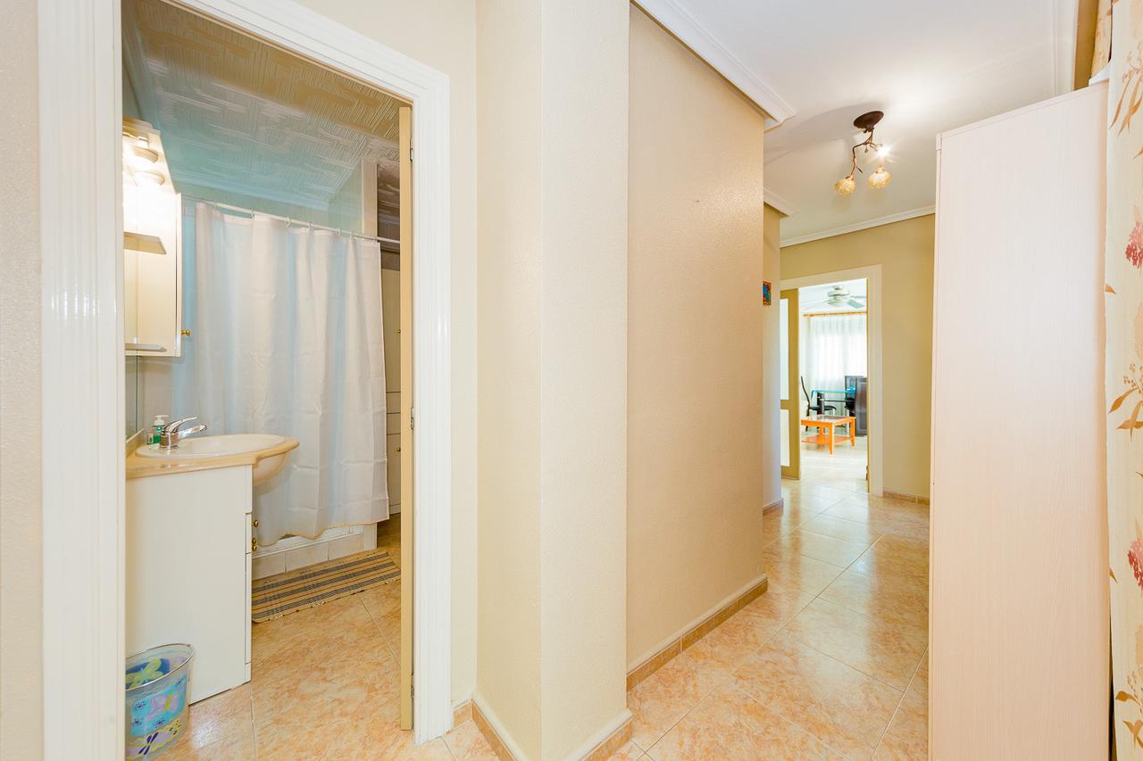 Alegria Id114 Apartment Torrevieja Bagian luar foto